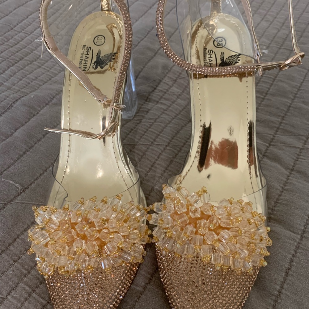 MNM Fashion Gold Heels